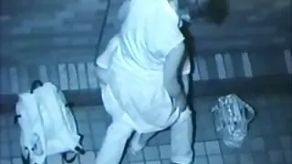 에일 코 코알과 프레 쎅스 도 명상 프레 파커는 테이블에 섹스,수탉과 행복을 이해.
