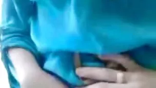 자매 품종에 대한 포르노 영화 보기 의붓 섹스.