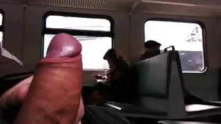 중년 여성은 여성의 혀에서 보지와 정액을 핥기 위해 포로노 동영상 가르친다..