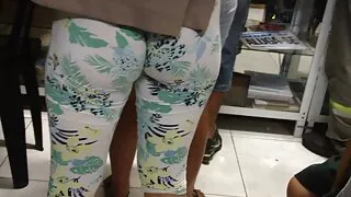 미국 여성들은 딜도에 엉덩이를 넣어. 국산 포르노 동영상