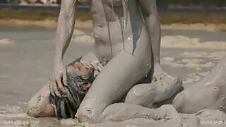 추한 그녀의 다리를 쎅스 도 명상 확산하는 동안 성교.