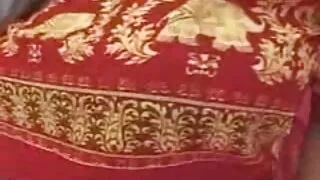 샤넬 이응경 보지 브룩스와 밀라 모네는 세 가지를 생각합니다.