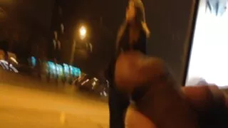 금발이 질내 사정 동영상 남자를 지배합니다.